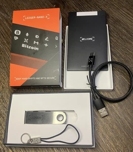 Ledger - Nano X Crypto Hardware Wallet - Bluetooth Silver NEW Safeguard - Picture 1 of 4