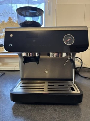 WMF Espresso Pro Siebträgermaschine Mahlwerk 60 Mahlgrade 2,6L Tank Stone Grey - Bild 1 von 4