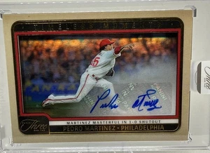 2025 Panini Three & Two Pedro Martinez 3 Dimensional Timeless Moments Auto #/32 - Picture 1 of 18