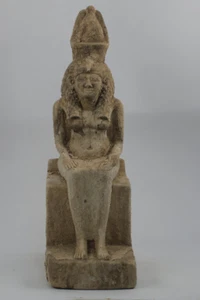 De colección ISIS diosa de la curación y la magia sentada y usando la corona de Egipto - Imagen 1 de 4