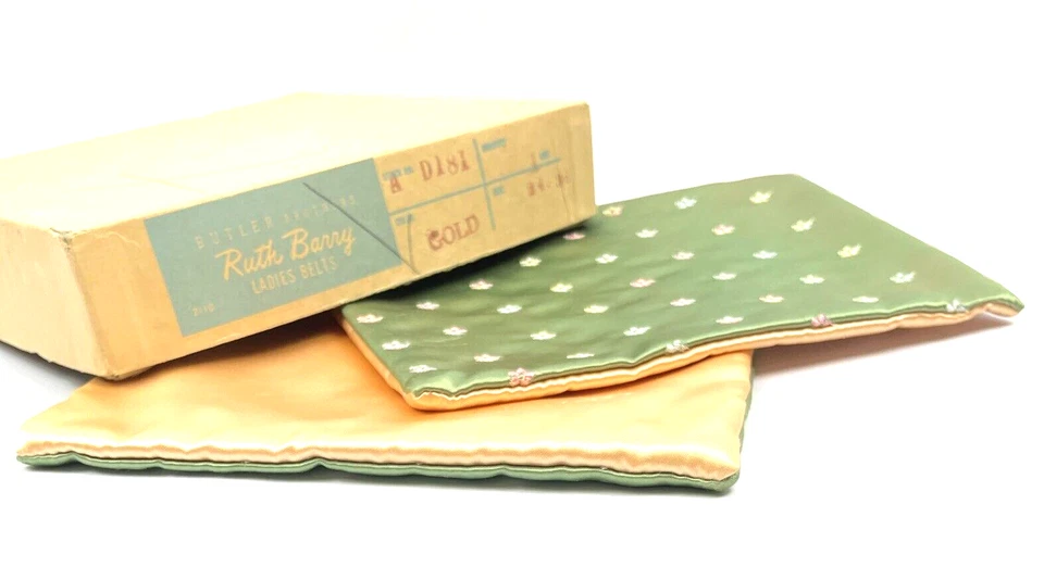 Caja de lencería vintage Ruth Barry liguero mayordomo hermanos satinado calcetería bolso Foto 1 de 4