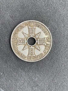 1936 Papua New Guinea One Shilling Silver Coin. Good Condition. - Picture 1 of 2
