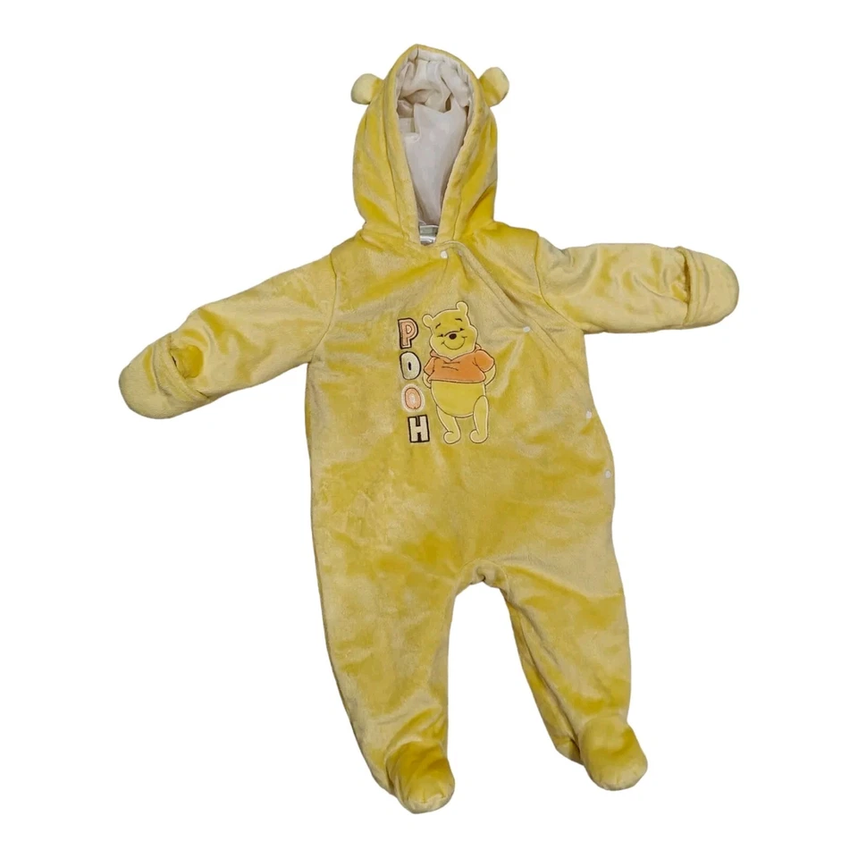 Disney Winnie the Pooh Peluche Con Capucha Una Pieza Amarillo Cremallera Bordado Talla 6-9 Mo Foto 1 de 4
