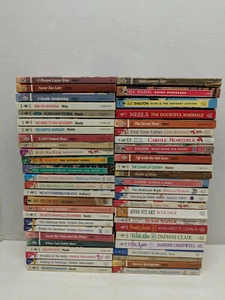 Lot of 50 Vtg Harlequin Romance Paperback Books - Picture 1 of 10