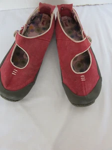 TEVA Mush Makayla flats Mary Jane Red Leather Women's  5 / 35 - Picture 1 of 10