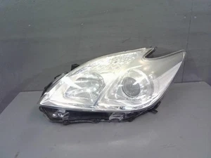 TOYOTA Prius ZVW30 Left Headlight Lamp 1F7 81150-47500 プリウス DAA-ZVW30 - Picture 1 of 9