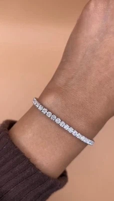 5.71 CT Lab Created Diamond Tennis Bracelet: 14K White Gold 7 Inch Line Bracelet - Image 1 of 4