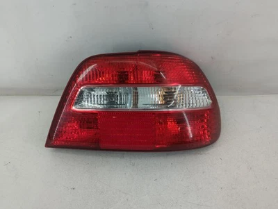 Volvo V40 Passenger Right Side Tail Light Taillight Oem KJE8J - Image 1 of 4