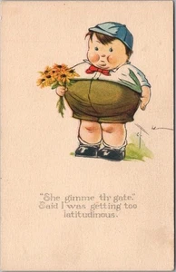 Vintage 1910s Artist-Signed TWELVETREES Comic Postcard "She Gimme th' Gate" - Bild 1 von 2