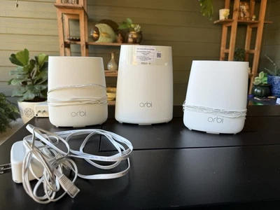 Netgear Orbi RBR40 Tri-Band WiFi Mini Router With Orbi Satelite RBS20 Set Of 2 - Image 1 of 4