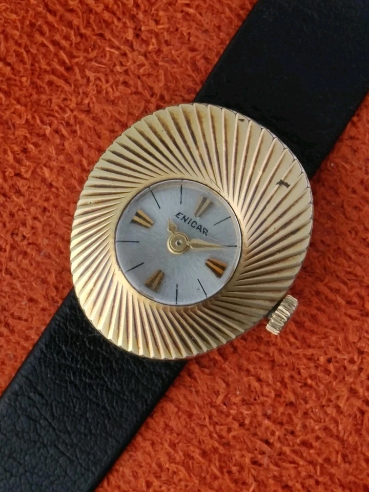 Reloj de cóctel Enicar Foto 1 de 4