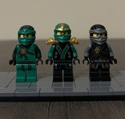 LEGO Ninjago Minifigures Lot of 3 Honor Robe Lloyd & Cole, Final Battle Lloyd - Image 1 of 4