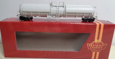BROADWAY LIMITED #3735 N SCALE UNDECORATED CRYOGENIC TANK CAR TYPE B NEW IN BOX - Image 1 of 4