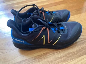 New Balance Midevolbl-9D Athletic Shoe - black NEW - mens size 9 US - Picture 1 of 5