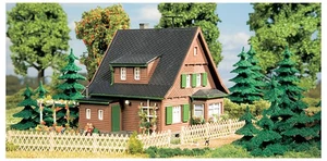 Auhagen 12259 Holzhaus Erika H0-TT neu OVP - Picture 1 of 1