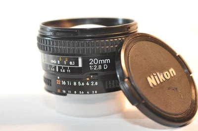 Nikon AF D Nikkor 20mm f/2.8 PRIME FX lens for F100 N80 F5 D750 D850 DF D7200 D - Image 1 of 4