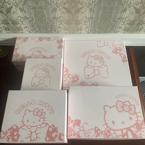 Le Creuset HELLO KITTY 9 items in total Ramekins,Plates,Rice bowls,Cups,Teapot - Picture 1 of 12
