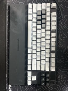 Steel Series Apex Pro TKL Wired Mechanical Keyboard KB-000012 - Picture 1 of 6