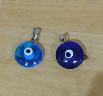 Lote de 2 colgantes/dijes vintage azul mal de ojo 1,5 cm Foto 1 de 2
