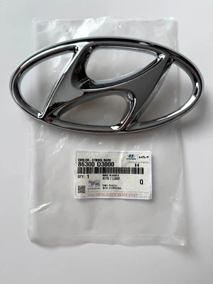 Rejilla delantera original OEM emblema "H" 86300-D3000 para HYUNDAI Tucson 2016-2021 Foto 1 de 3