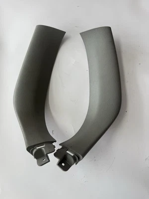 2011 KIA SORENTO Tailgate Frame Trim Driver Passenger Side Rear Inner Cover - Image 1 of 4