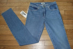 WRANGLER Jeans Femme W 26 - L 32 Taille Fr 36 SLIM Neuf (Réf #Z362) - Picture 1 of 4