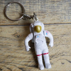 Schlüsselanhänger NASA Druckguss Astronaut mit beweglichen Armen - Bild 1 von 7
