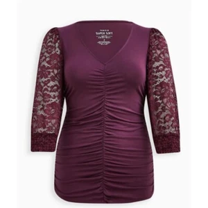 Torrid Super Soft Lace Bishop Sleeve 4k Plum Ruched Top Blouse Size 00 - Picture 1 of 5
