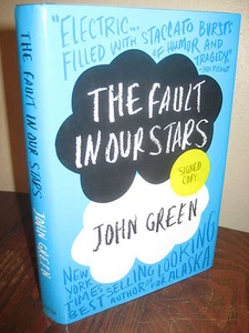 THE FAULT IN OUR STARS John Green SIGNED 1st Edition FILM Movie FIRST PRINTING - Picture 1 of 3
