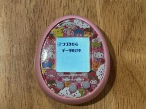 Tamagotchi Meets Sanrio Characters Pink Bandai 2019 Hello Kitty Virtual Pet - Picture 1 of 6