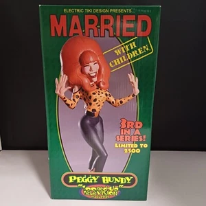 SIDESHOW COLLECTIBLES ELECTRIC TIKI MARRIED WITH CHILDREN PEGGY BUNDY 415/2500 - Picture 1 of 6