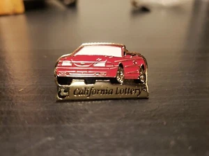 Vintage - California State Lottery - Anstecknadel - 1997 - Red Mustang Convertible - Bild 1 von 2
