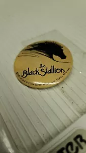 VINTAGE THE BLACK STALLION BUTTON PIN 1982 MEMORABILIA - Bild 1 von 2