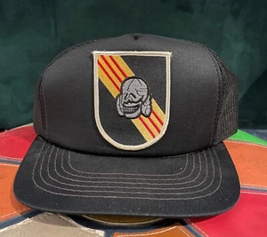 Vintage Youngan Trucker Cap US Army 5th Special Forces Skull Patch Snapback Mesh - Picture 1 of 9