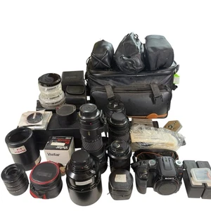 Sony Alpha DSLR-A100 10.2 Cámara Digital Lentes Baterías Filtros Estuche Gran Lote - Imagen 1 de 19