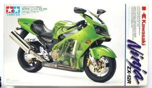 TAMIYA 1/12 Kawasaki Ninja ZX-12R #14084 scale model kit - Picture 1 of 12