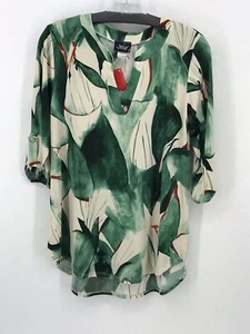 Jostar Top Womens Small Green Cream Red Artsy Tunic NWOT 3/4 Sleeved - Picture 1 of 4