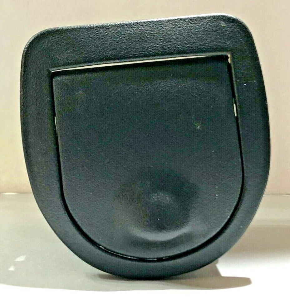 1995-2002 Saturn S-Series SC1 SC2 SW1 SW2 SL1 SL2 Coin Holder Ashtray OEM insert - Image 1 of 4