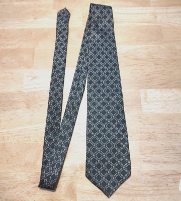 Corbata GEOFFREY BEENE 100 % seda para hombre geométrica carbón hecha en EE. UU. Foto 1 de 4