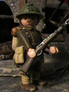 PLAYMOBIL CUSTOM    SOLDADO FRANCES INFANTERIA (VERDUN-1916) REF-0001 BIS - Foto 1 di 10