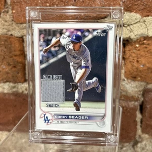 Corey Seager Jersey Fusion Card Game Used Jersey Patch 9/10/19 - Bild 1 von 2