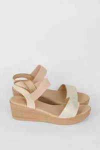 Good For The Sole Champagne Beige Comfort Flat Mid Wedge Heel Sandals Size 6 39 - Picture 1 of 4