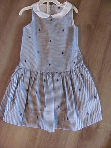 JANIE & JACK Mädchen Kleid 18-24 Monate BESTICKTES SEGELBOOT Palermo Uferlinie gebraucht, in einwandfreiem Zustand - Bild 1 von 3