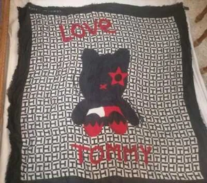 Tommy Hilfiger Shawl LOVE TOMMY Perfect Condition Ladies Accessories Blue Wrap  - Picture 1 of 5