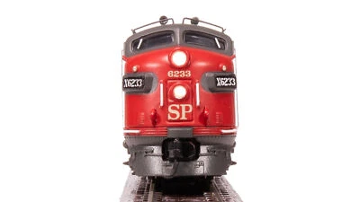 Broadway Limited 7760 N SP EMD F7 AB Bloody Nose Diesel Locomotive #6233/8148 - Image 1 of 4