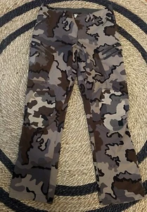 Kuiu Vias Chinook Hunting Pants- W34/32 - Picture 1 of 4