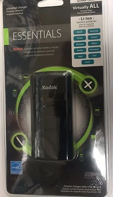 Универсальное зарядное устройство для литий-ионного аккумулятора камеры Kodak UC-200 8 шт. в розничной упаковке - Изображение 1 из 2