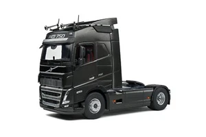 2021 VOLVO FH GLOBETROTTER XL TRUCK BLACK 1:24 by SOLIDO MODELS S2400102 IN BOX - Picture 1 of 8