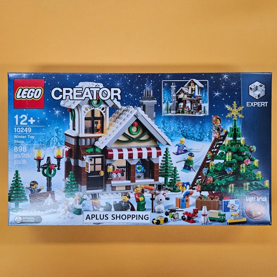 Lego 10249 Winter Toy Shop 2015 898pcs SEALED - Image 1 of 4
