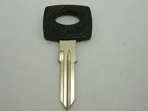 Key SP Blank for Mercedes 200er Series 200 230 240 250 280 - D S Pro : Hu - Picture 1 of 4